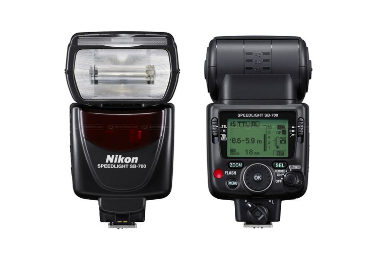Nikon SB-700